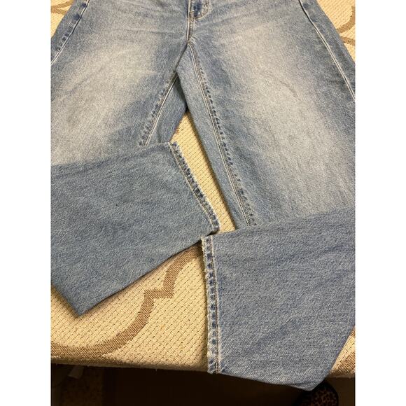 American Eagle Outfitters Balloon Blue Jean, size 0 short - Picture 13 of 14